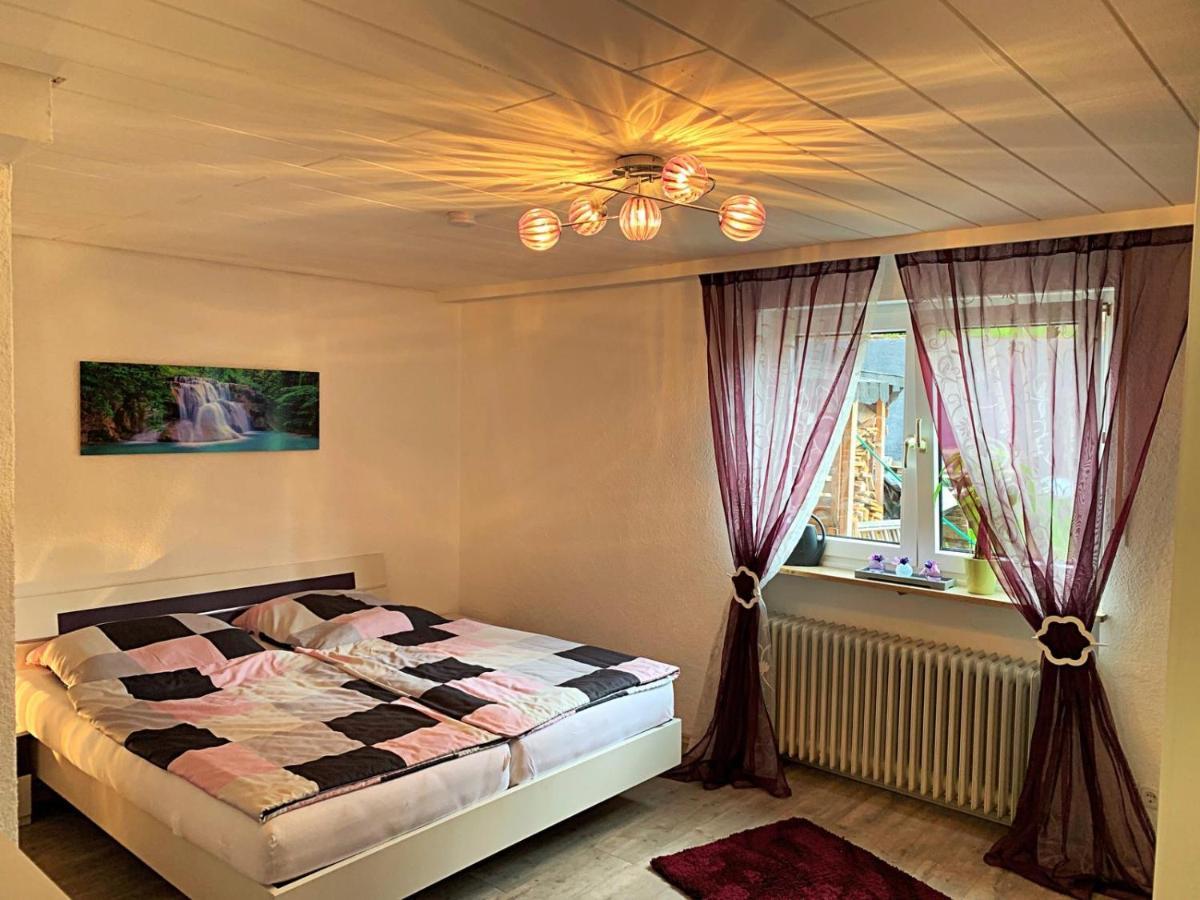 Ferienwohnung Familie Schott Швайг бай Нюрнберг Екстериор снимка